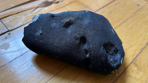 Scientists confirm meteorite crash-landed into New Jersey home – Connect FM | Local News Radio - Vimarsana News