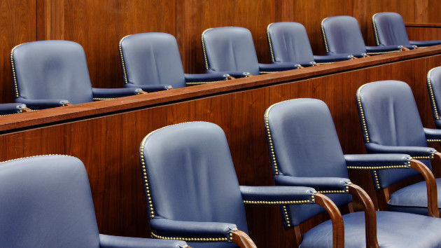 Jennifer Crumbley, Michigan school shooter's mother, to testify in manslaughter trial – Connect FM | Local News Radio - Vimarsana News