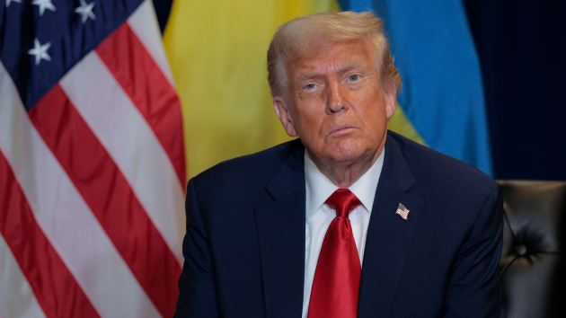 Trump hangs autopen image instead of Biden portrait in presidential portrait gallery