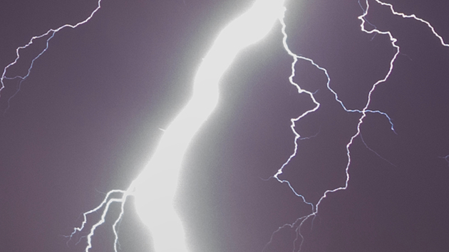 Teen killed in apparent lightning strike while hunting deer in Louisiana: Sheriff