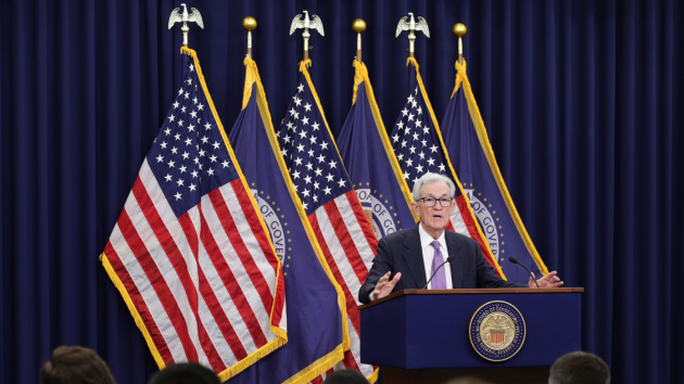 Long-delayed jobs report to show hiring amid wobbly economy