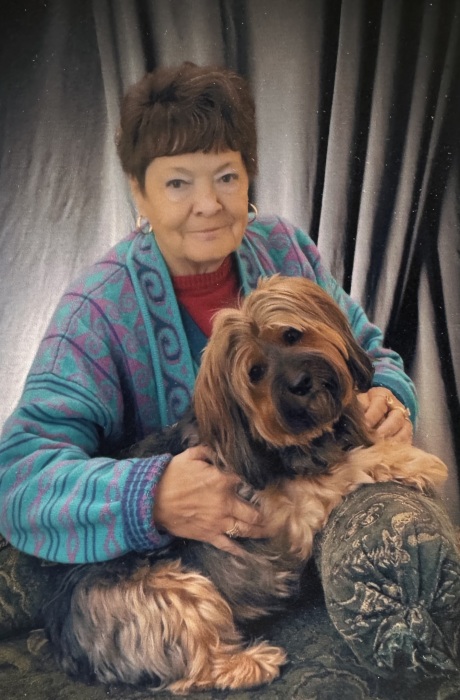 Ursula H. (Thomalla) Jones