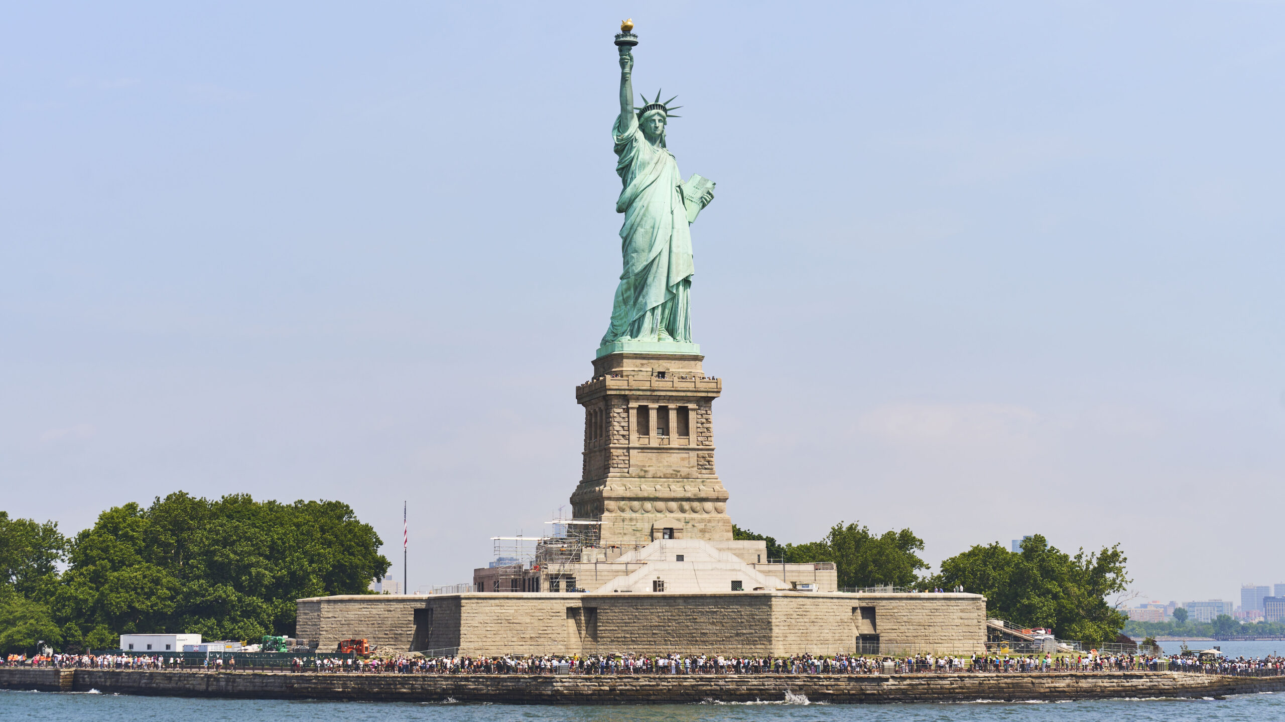 Deadly New York boat crash: Operator in federal custody, to appear in court