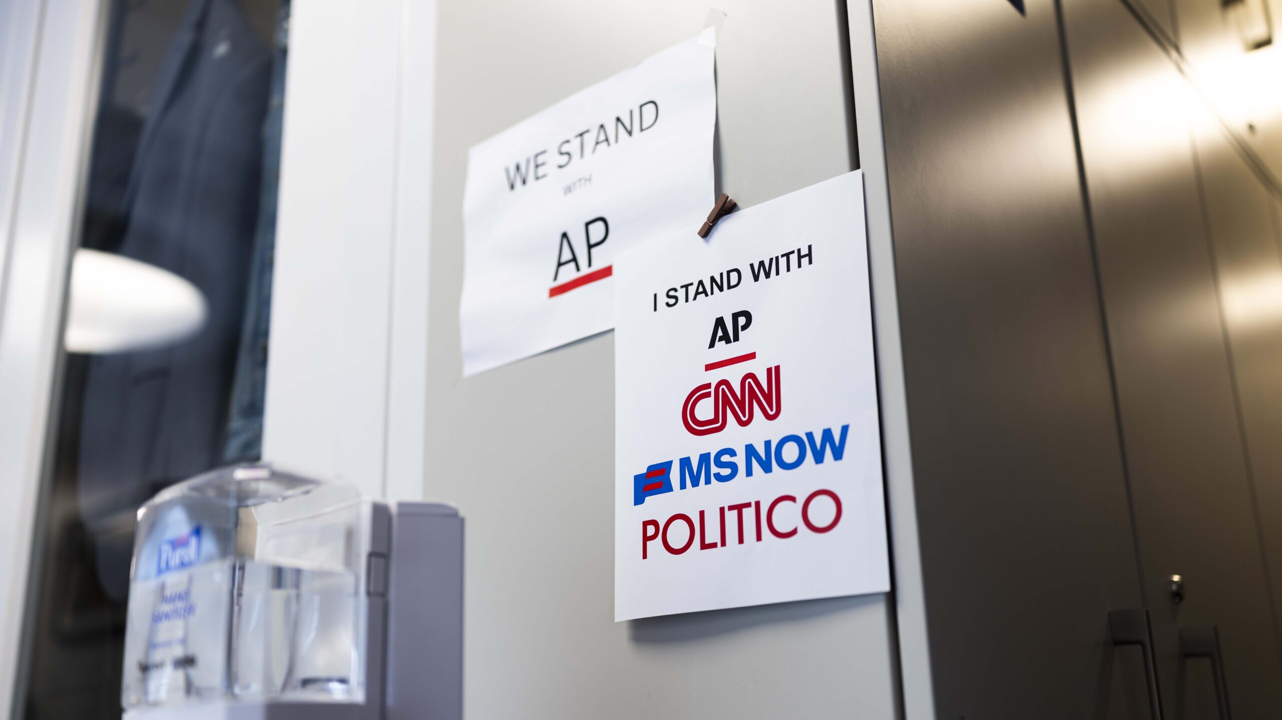 Some banned media organizations return to the White House after judge's order