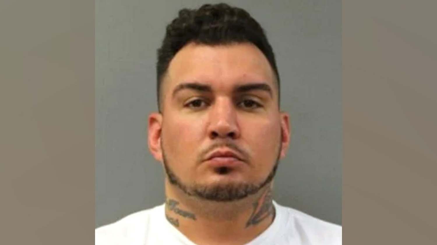 Fugitive with 'most wanted' tattooed on stomach added to 'Top 10 Most Wanted' list: FBI