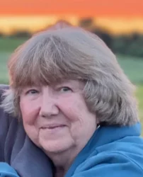 Leona J. “Lee” Knarr